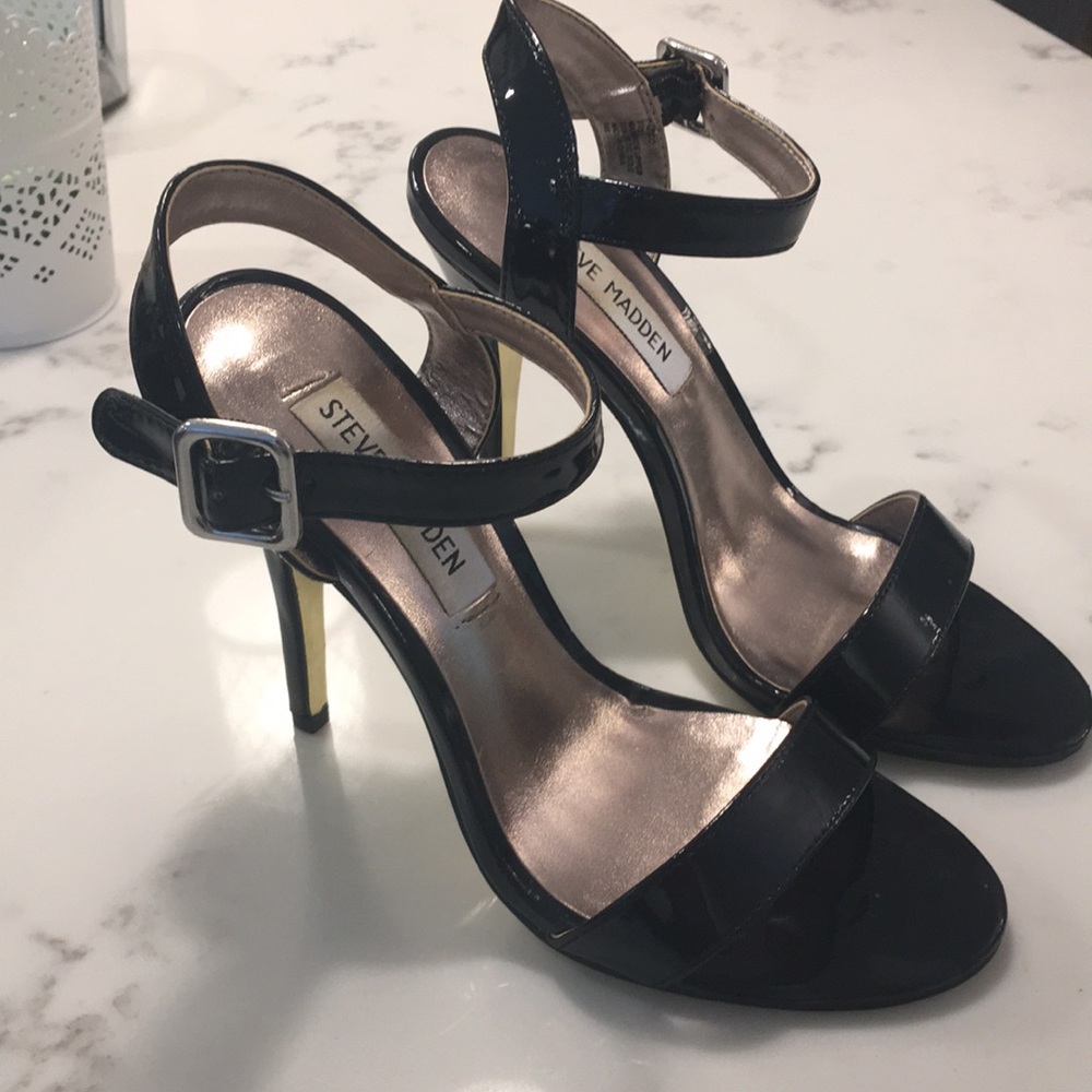 ❗️Price Drop ❗️Black Strappy Heels